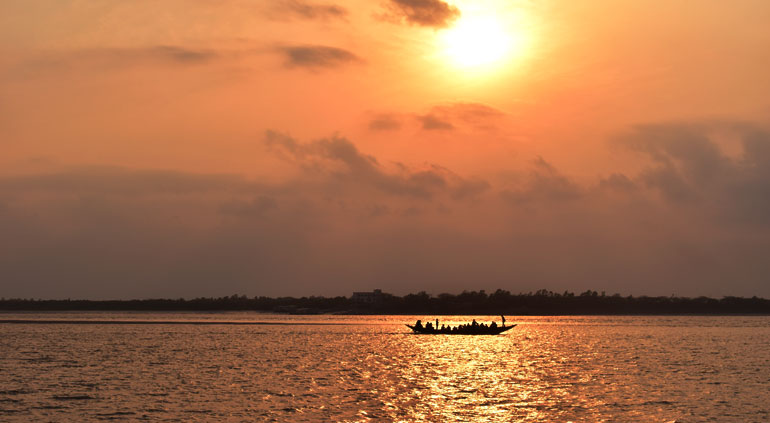 Sundarban Residency room bath room(2)