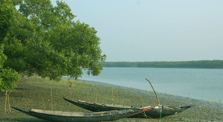 Sundarban Residency room bath room(2)